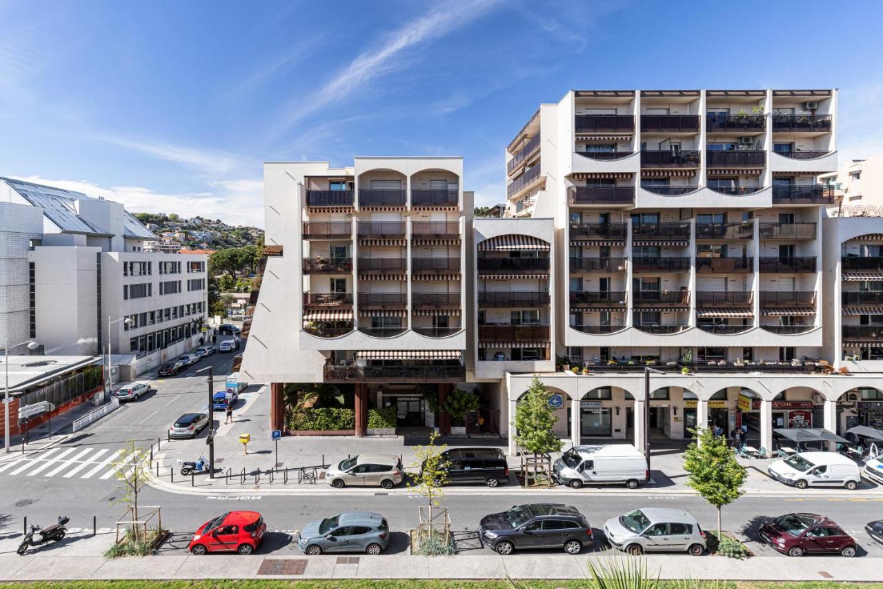The Place To Be In Nice Luaran gambar