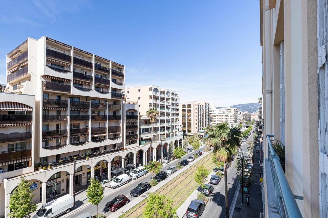 The Place To Be In Nice Luaran gambar